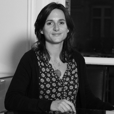 Sophie de Place | le Club des métiers du Droit Sophie de Place | le Club des métiers du Droit